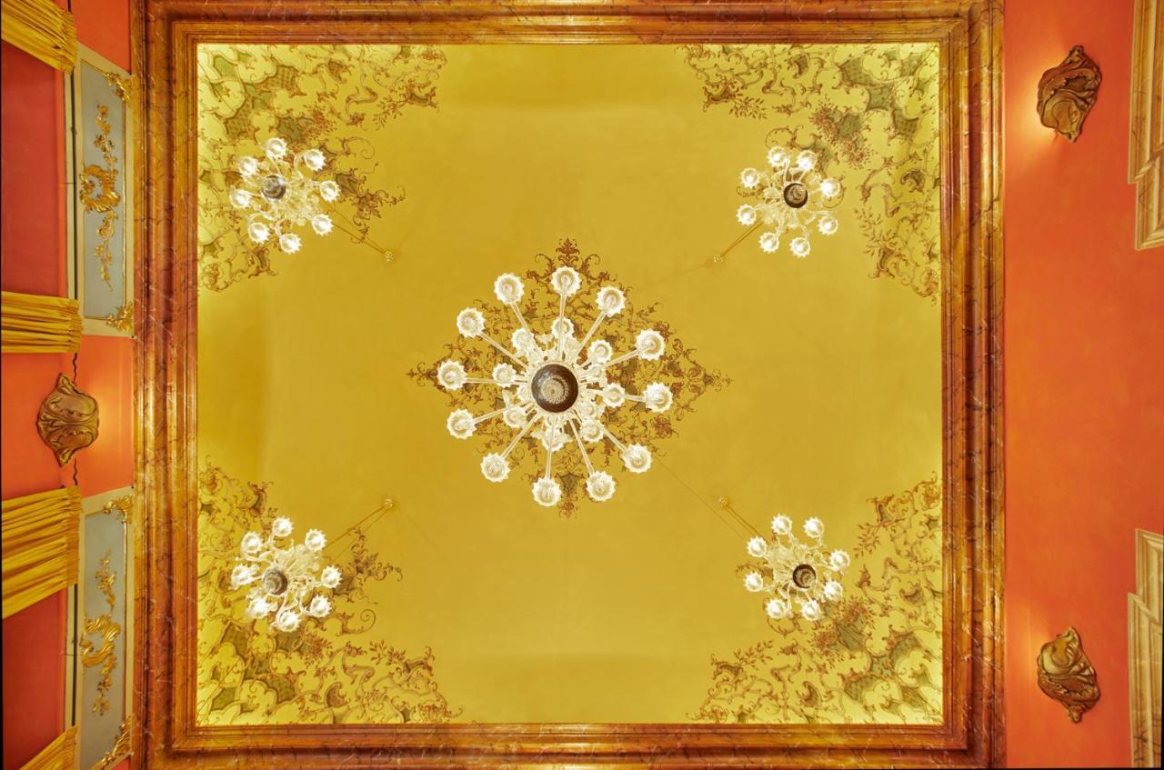 לינה וארוחת בוקר בולוניה Palazzo Di Alcina - Residenza D'Epoca - Luxury- מראה חיצוני תמונה