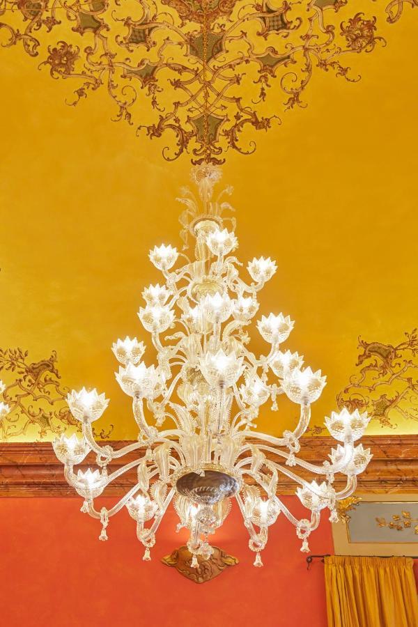 לינה וארוחת בוקר בולוניה Palazzo Di Alcina - Residenza D'Epoca - Luxury- מראה חיצוני תמונה