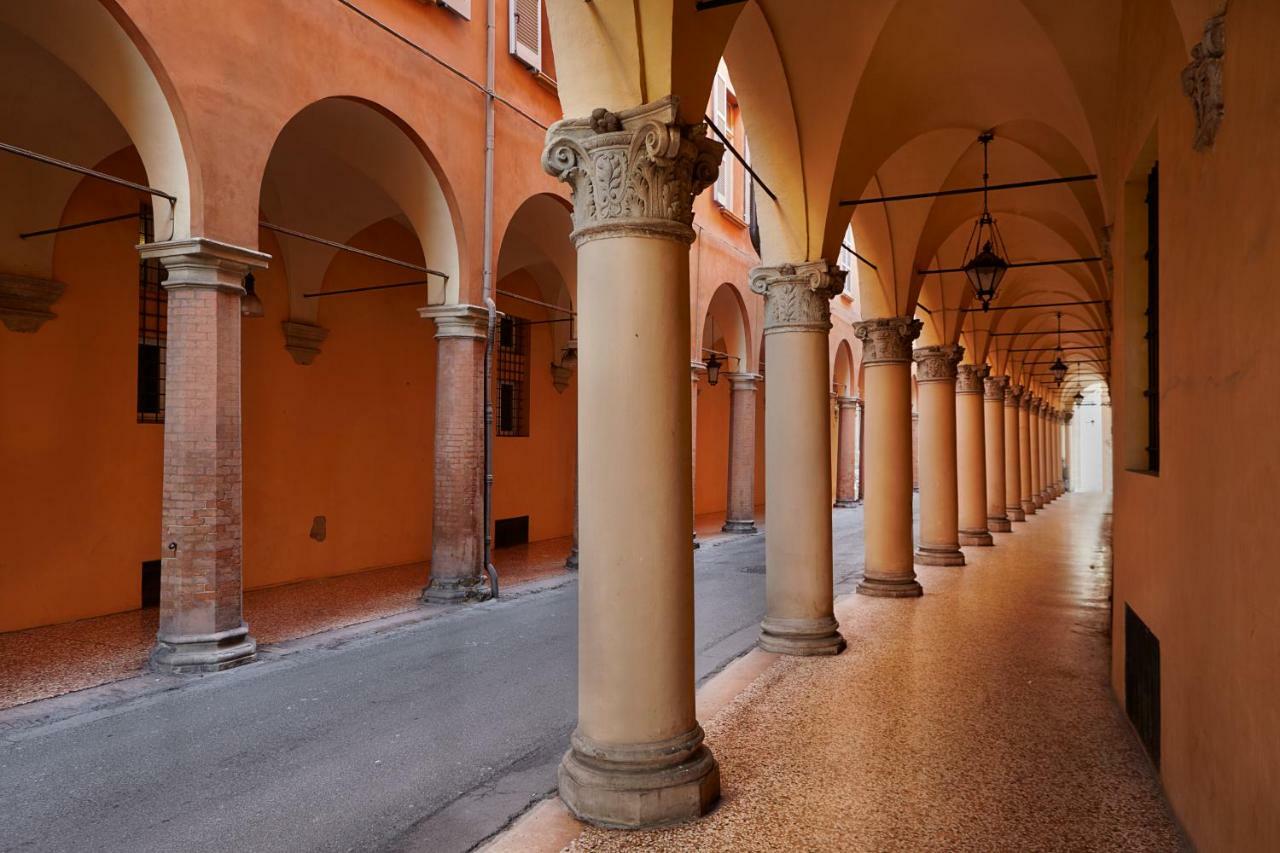 לינה וארוחת בוקר בולוניה Palazzo Di Alcina - Residenza D'Epoca - Luxury- מראה חיצוני תמונה