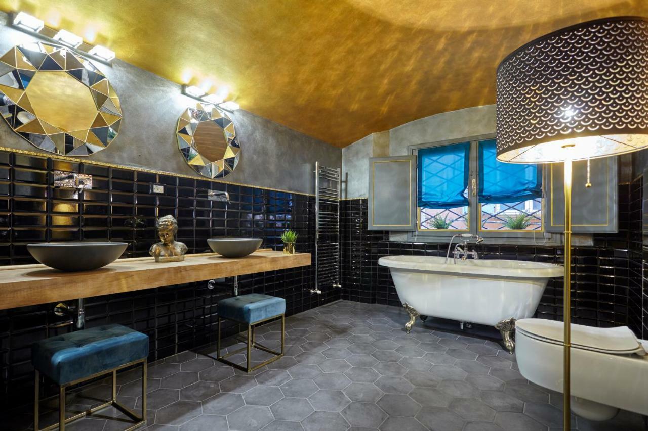 לינה וארוחת בוקר בולוניה Palazzo Di Alcina - Residenza D'Epoca - Luxury- מראה חיצוני תמונה