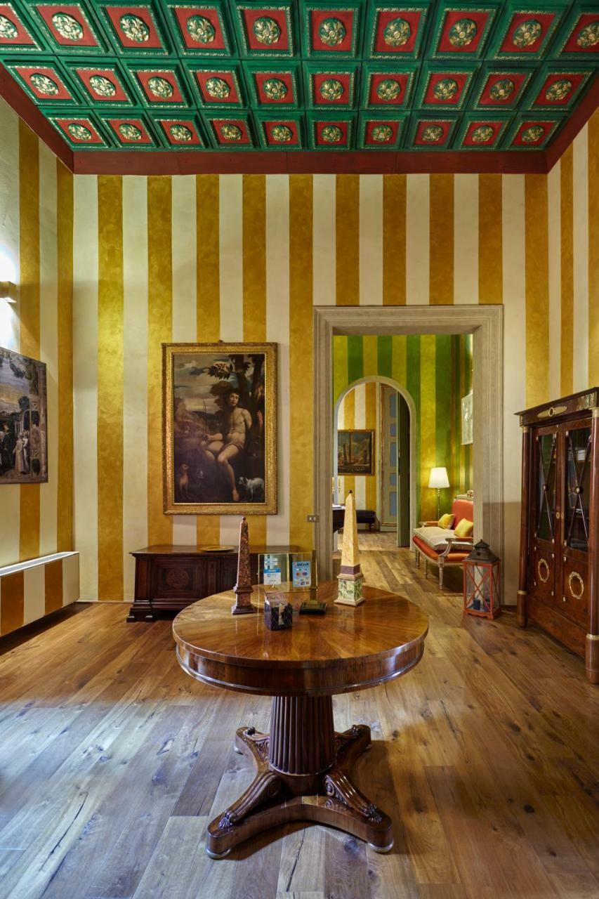 לינה וארוחת בוקר בולוניה Palazzo Di Alcina - Residenza D'Epoca - Luxury- מראה חיצוני תמונה